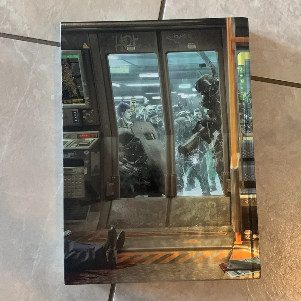 Cyberpunk -The official guide collector’s edition book